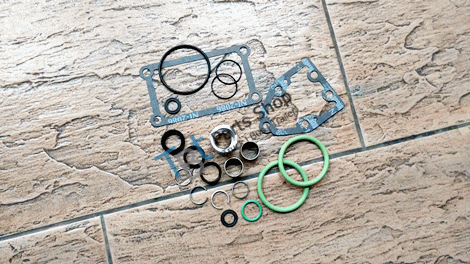 GEAR SHIFT GASKET KIT